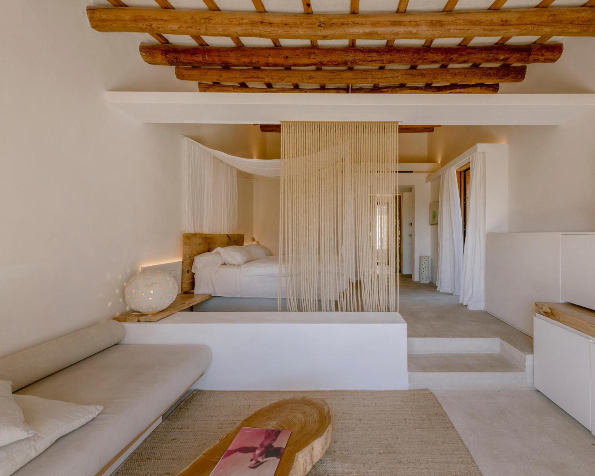 Es Raco D Arta Adults Only Villa Luaran gambar