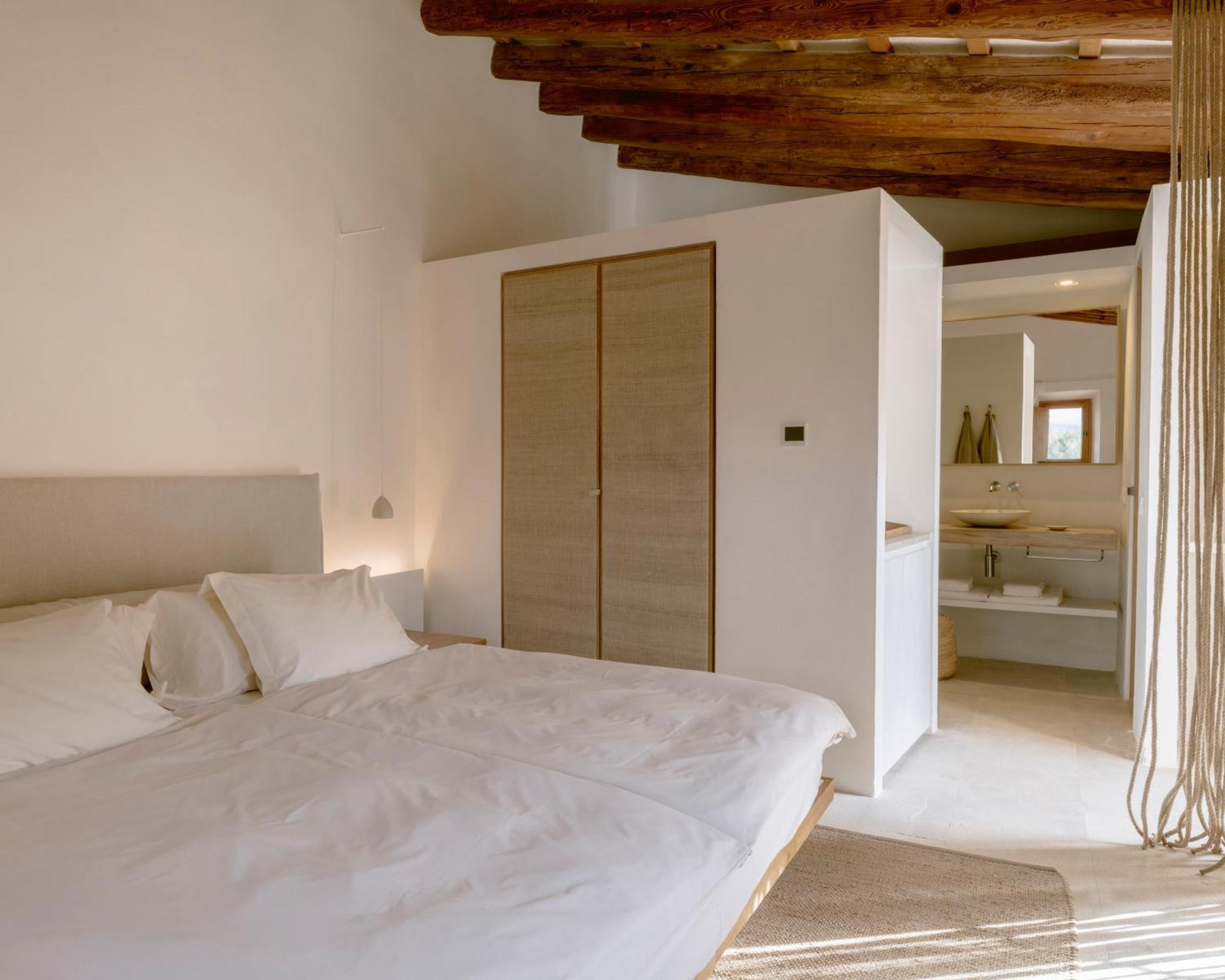 Es Raco D Arta Adults Only Villa Luaran gambar